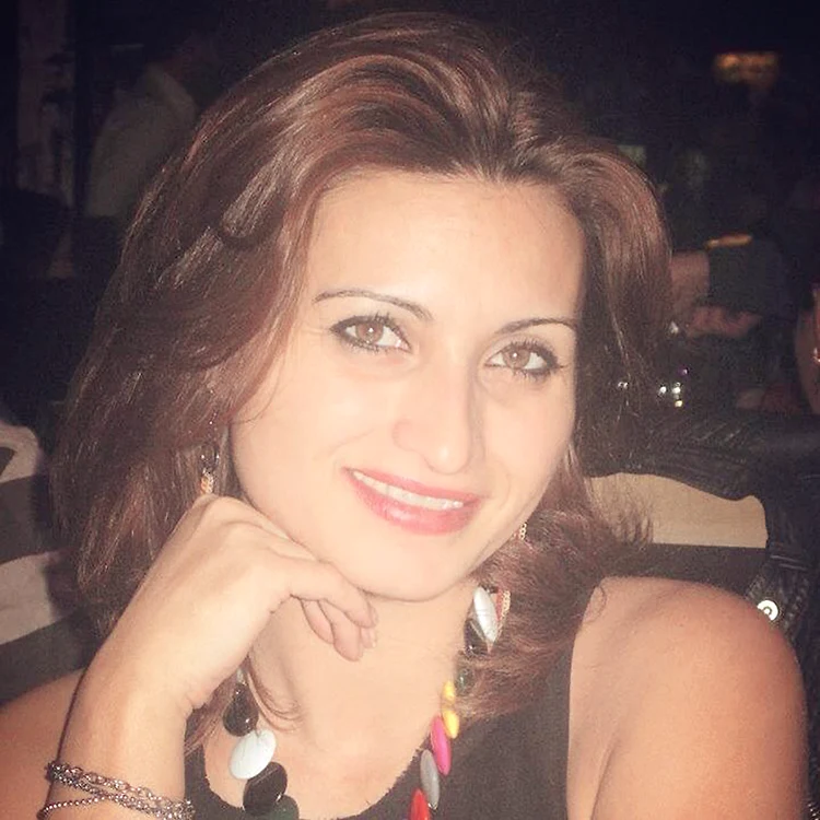 Dana  Milu