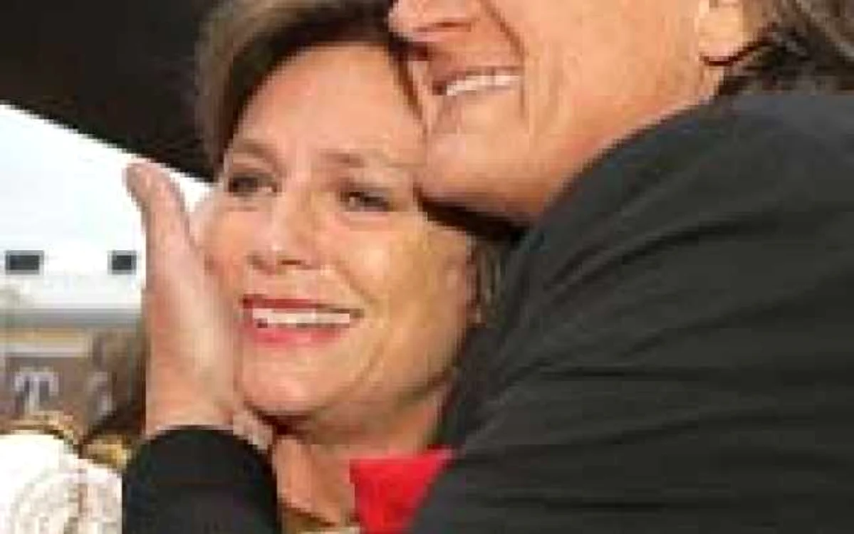 Tandreţe: Jacqueline Bisset şi Florin Piersic