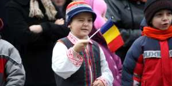 Schimbă România