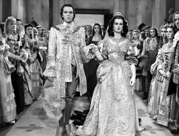 Louis Hayward și Joan Bennett în rolurile Regele Ludovic al XIV lea, Prințesa Maria Tereza, în filmul Omul cu masca de fier SUA 1939, Regizor James Whale, Foto Profimedia 0418195376 jpg