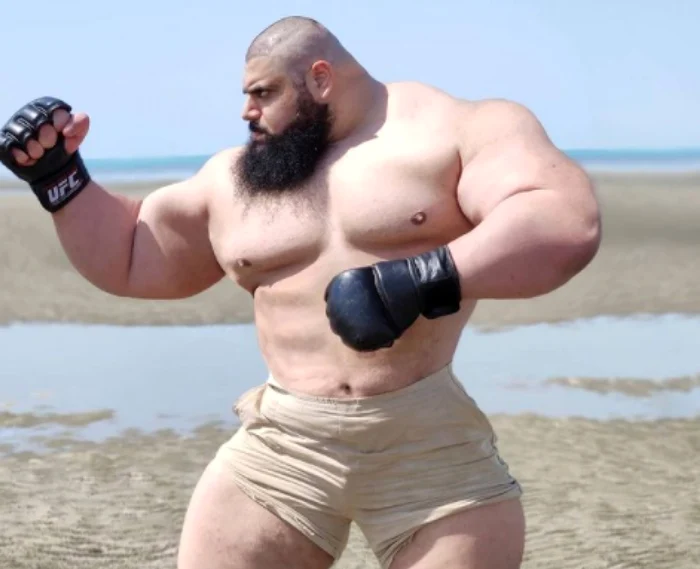 ”Hulk din Iran” se pregătește să-și recâștige onoarea. Foto Instragram Sajad Gharibi