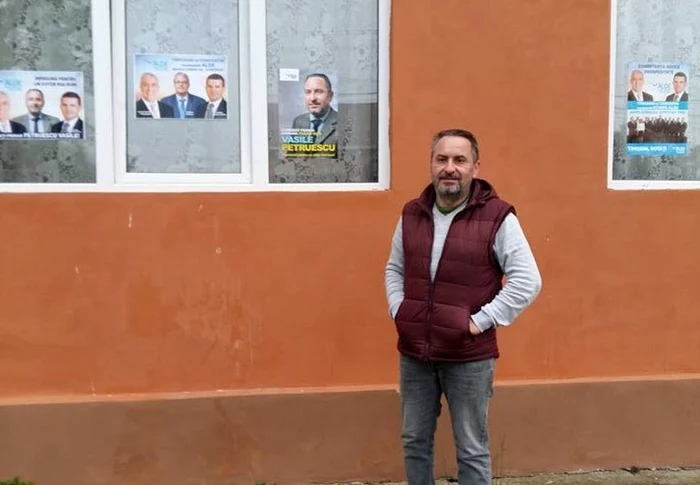 Vasile Petruescu, candidat din partea ALDE, este noul primar al comunei Traian Vuia FOTO Facebook