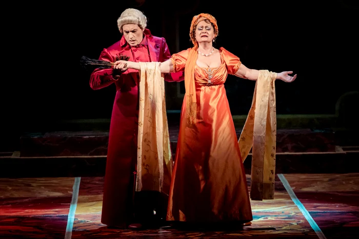 Ionuț Pascu și Iulia Isaev (Foto: Andrei Grigore/Opera Națională București)