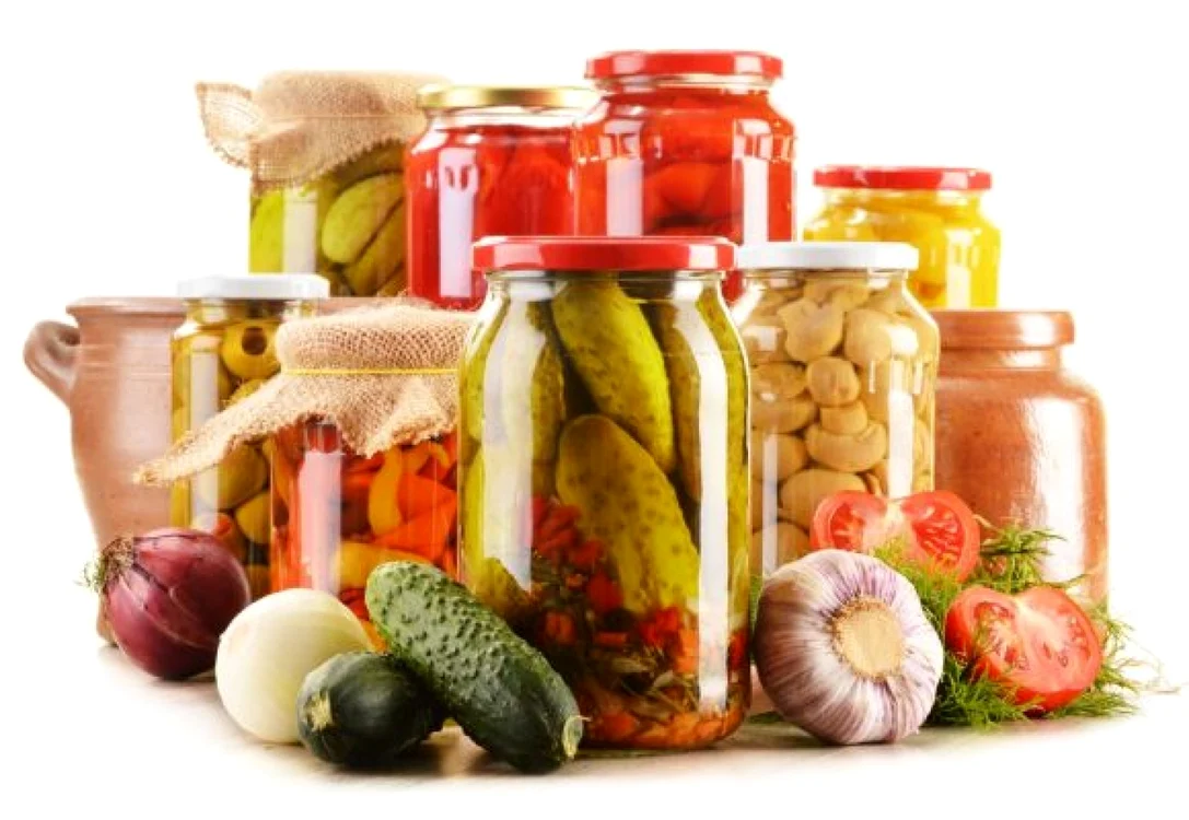 Produsele conservate sau congelate, alături de legumele şi fructele proaspete, ne ajută să trecem cu bine postul FOTO: arhiva Adevărul