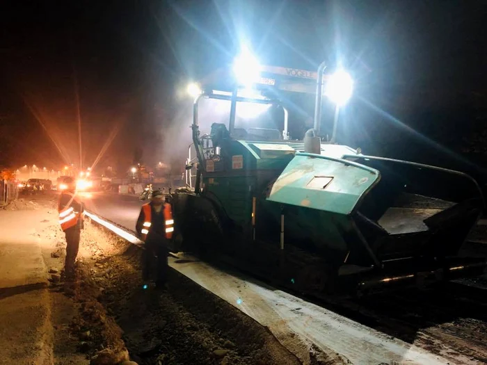 Turnarea stratului de asfalt provizoriu care va permite folosirea Șoselei Fabrica de Glucoză se face doar noaptea