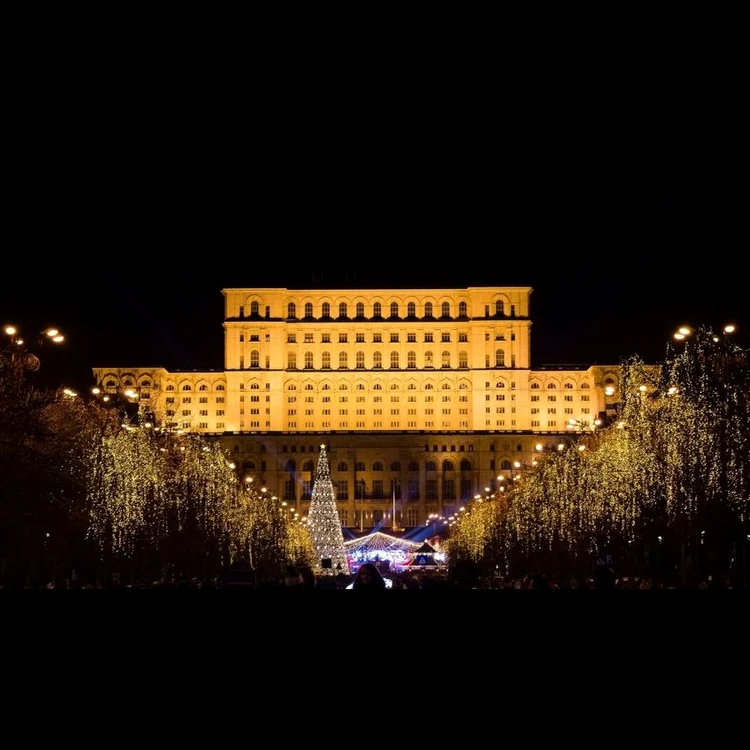 Cu un concert în Piața Constituției sîntem toți datori jpeg