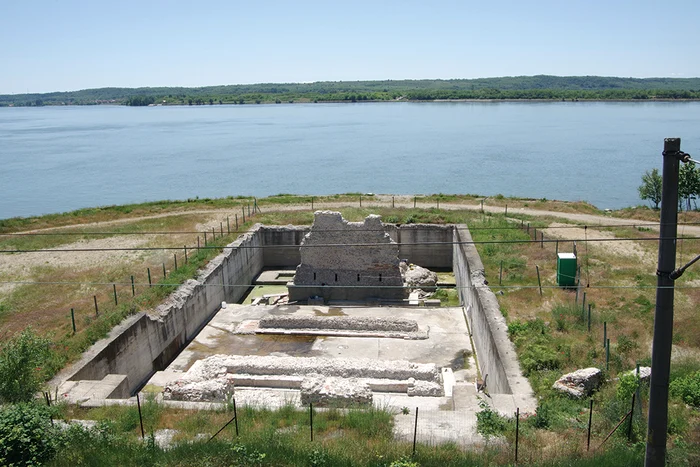 Podul de la Drobeta. Foto: Caietele Restaurării