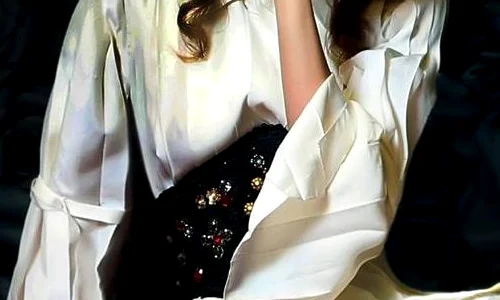 Iulia Albu designer vestimentar prima colectie jpeg