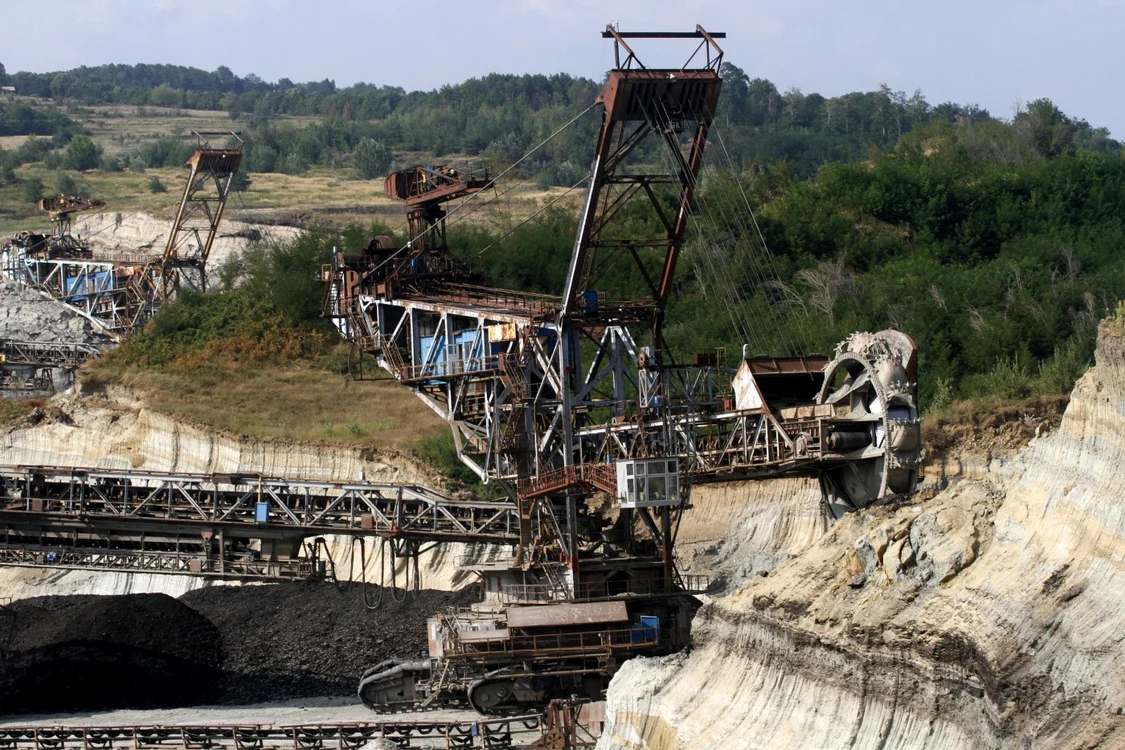 Pentru noile concesiuni de cărbune, statul va percepe redevenţe mai mari FOTO Mediafax