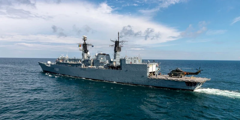 Nave NATO in Marea Neagra FOTO navy.ro