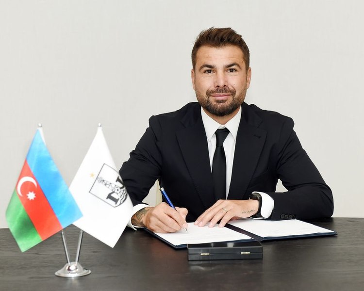 Mutu, imagini spectaculoase din Azerbaidjan: Promisiunea făcută înaintea debutului care bate la ușă