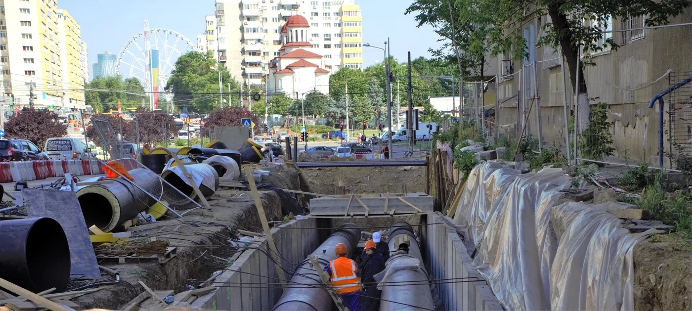 Constructorii se pregătesc să înceapă realizarea rampelor pasajului
