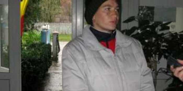 Botoşani: Mama şi mătuşa, principalii suspecţi în dispariţia copilei de doi ani