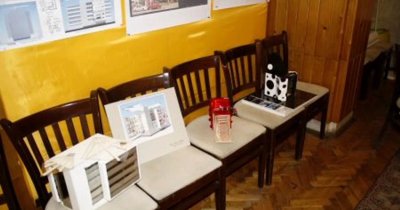 Cluj: FOTO Studenţii arhitecţi au proiectat chioşcurile din oraş
