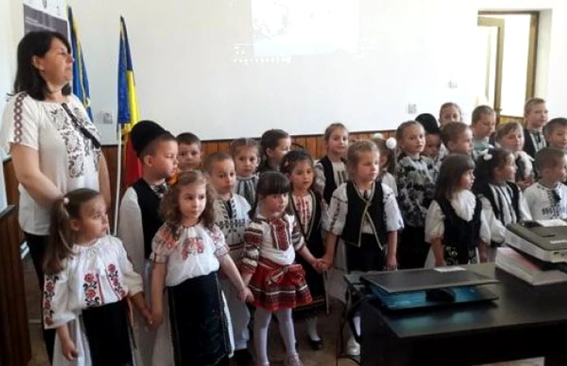 Imagine de la evenimentul de inaugurare a creşei