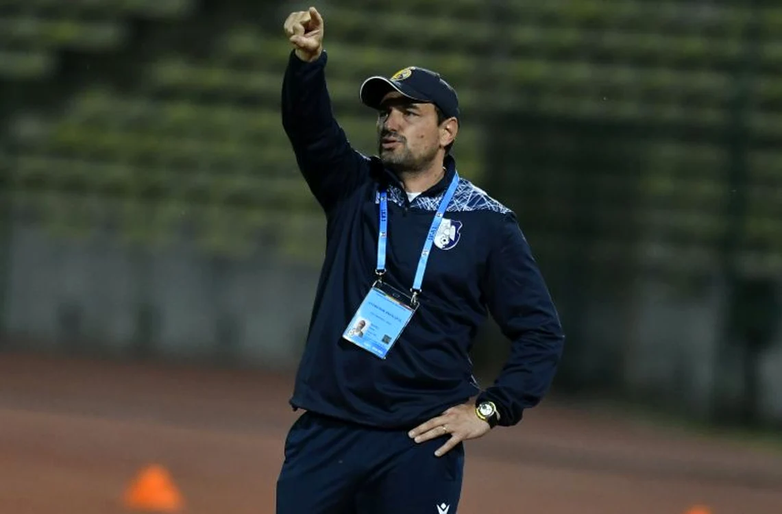 
    Ionuț Badea a fost demis de la FC ArgeșFOTO: Sportpictures.eu  