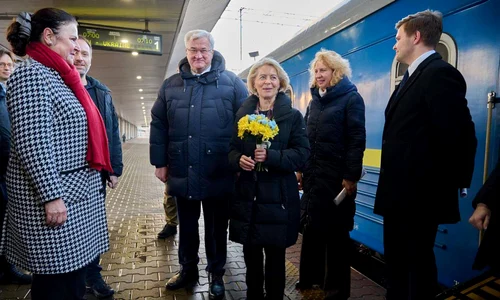 ursula von der leyen la kiev jpg