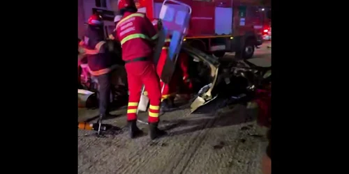 accident grav pe un bulevard din Targu Jiu foto captura video png