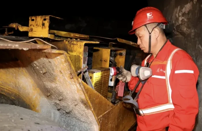 China a anunțat descoperirea celui mai mare zăcământ de aur submarin. Este cel mai mare din Asia