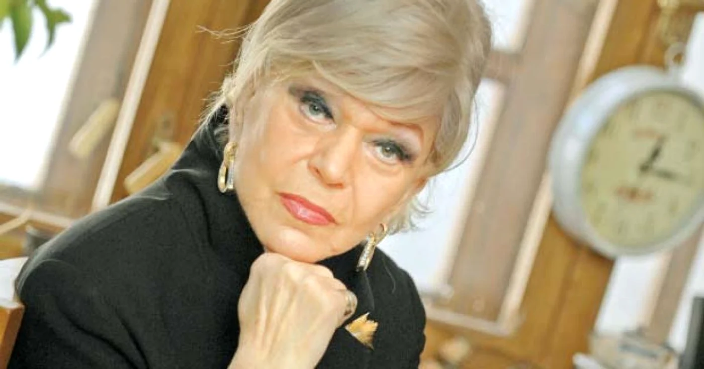 La 85 de ani, Christine Valmy trăieşte în spiritul timpurilor moderne