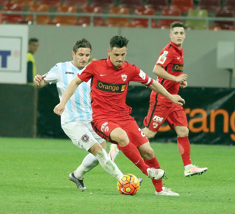 
    Dinamo este  aproape de podium,  dar nu va juca  în Europa  