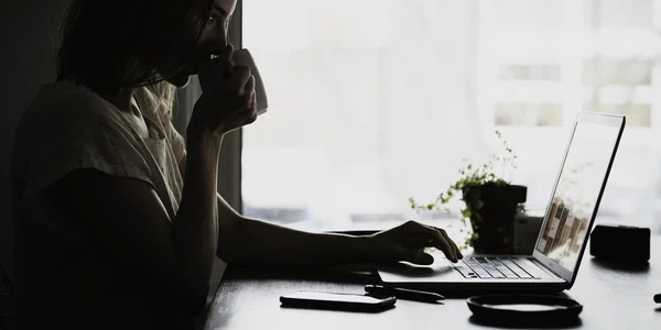 online laptop pixabay jpg