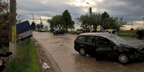 Accident Siret Suceava. FOTO ISU Suceava