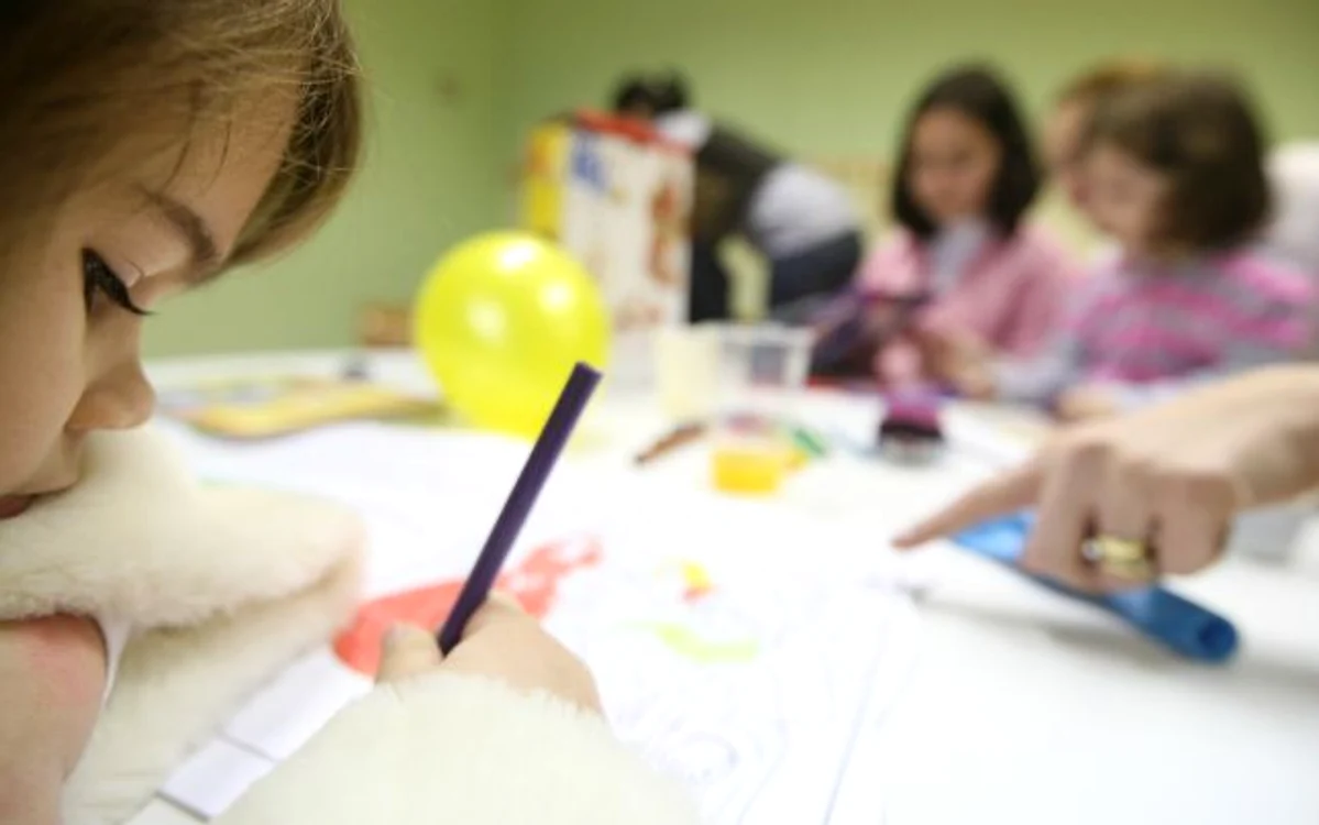 Afacere cu grădiniţă particulară: cererea este mare, dar şi condiţiile pentru autorizare sunt dure, în timp ce investiţia iniţială poate ajunge la zeci sau sute de mii de euro dacă trebuie să cumpăraţi un imobil