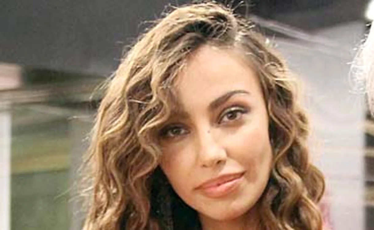 
    Mădălina Ghenea  a renunţat la  apartamentul din ItaliaFoto: Guliver / Splashnews  