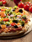 Pizza de post  Sursa foto shutterstock 176980196 jpg