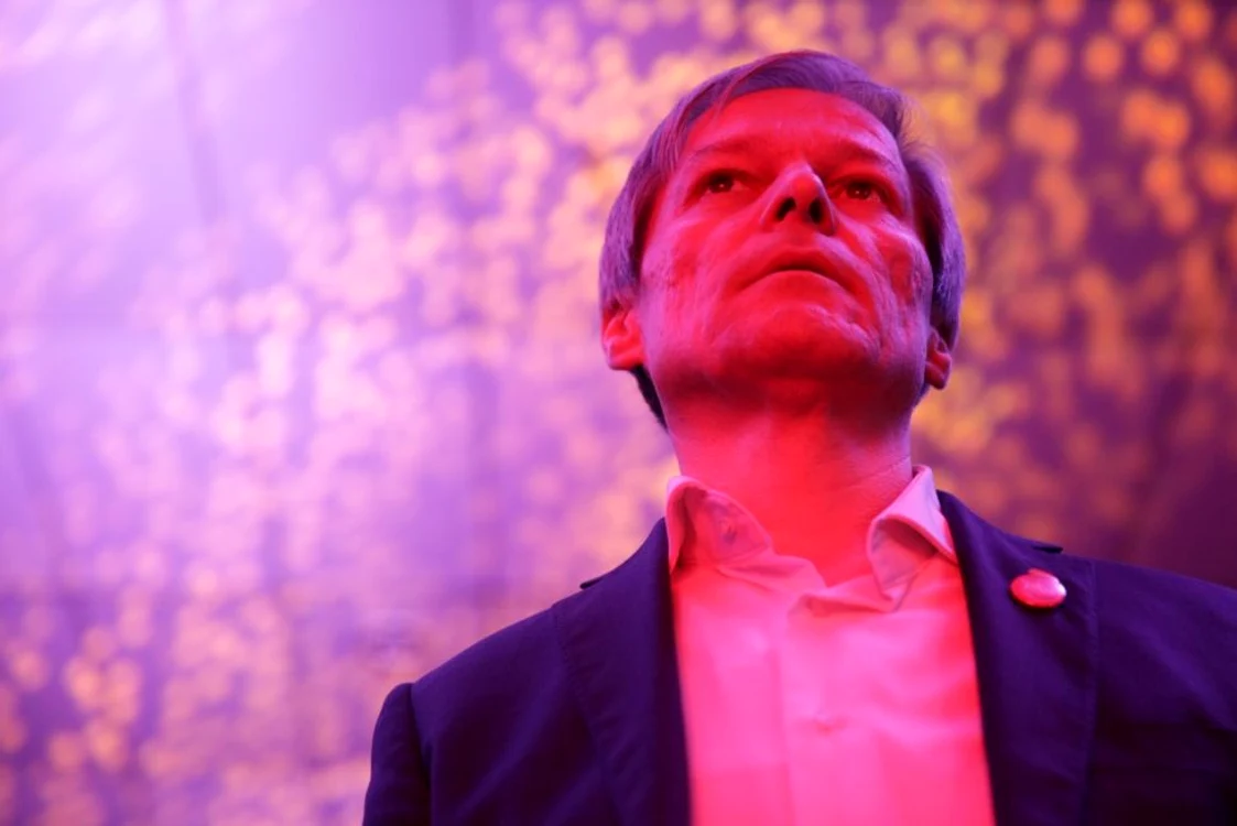 
    "Într-o singură noapte, am trecut prin trei puncte de frontieră", relatează Dacian CioloșFoto: Inquam Photos  