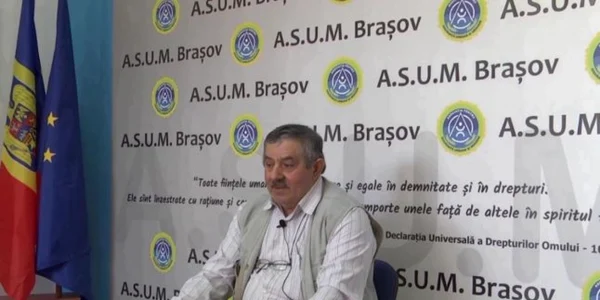 Străbunicul care a crescut un copil de la 7 luni s-a trezit cu executorul judecătoresc la ulă chiar în ziua în care-şi înmormânta soţia FOTO ASUM Braşov