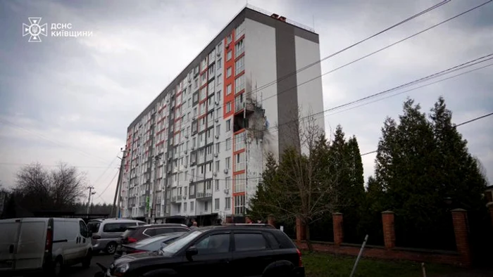 Mai multe clădiri au fost avariate. FOTO X Andrii Sîbiga