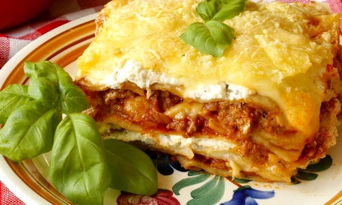 lasagna cu carne jpeg