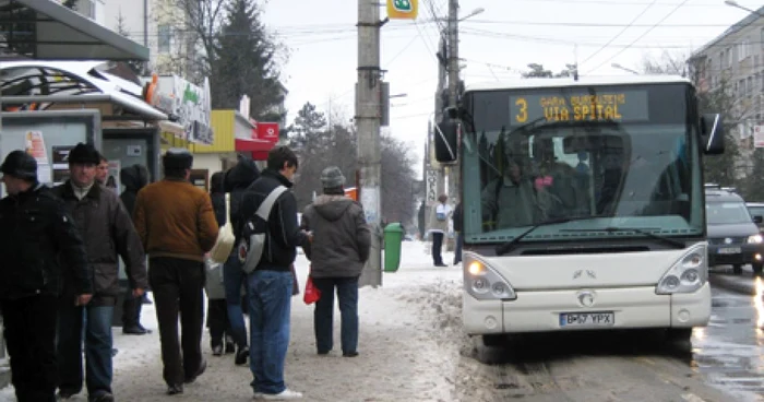 Autobuzele TPL vor circula normal de Crăciun