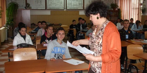 Campanie Adevarul. Profesorii cu care Râmnicu Vâlcea se mândreşte