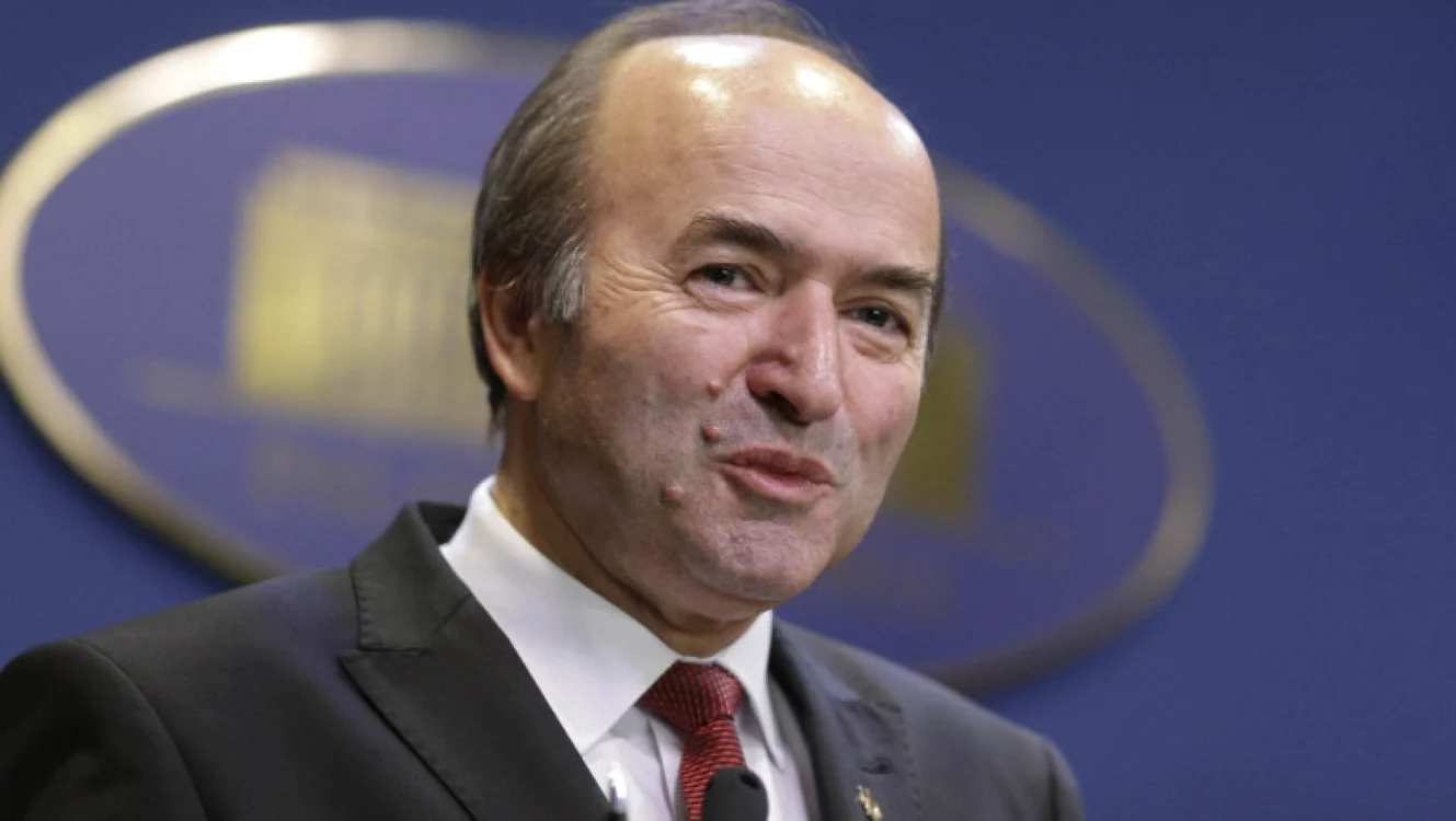 Tudorel Toader spune și că cererea de revizuire a deciziei CCR este una fără izbândă Foto: Arhivă
