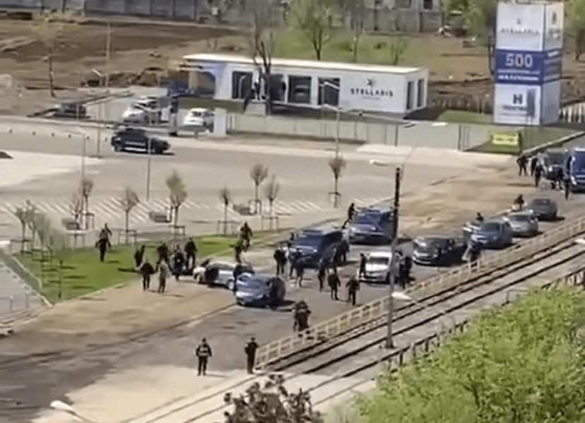 Conflict între susţinătorii CSA Steaua şi Dinamo. Mai multe persoane au ajuns la poliţie