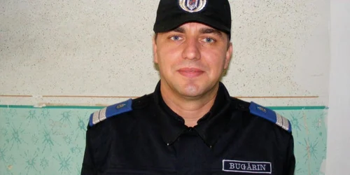 Jandarmul erou a salvat viaţa unui tânăr.