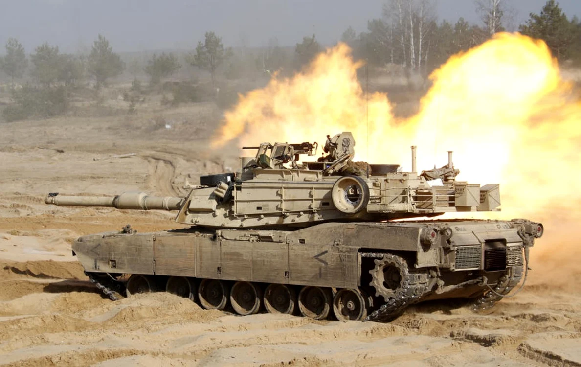 Tanc Abrams participând la un exerciţiu NATO FOTO EPA-EFE