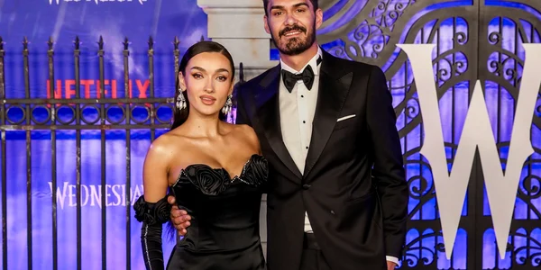 George Burcea si Viviana Sposub lansare serial Netflix Wednesday Foto profimedia 0738244776 jpg