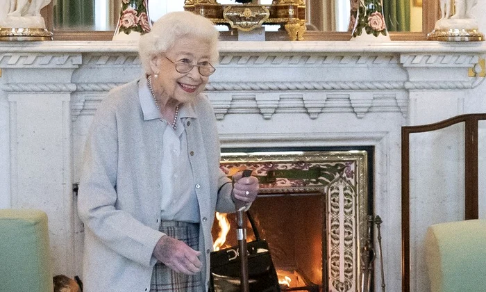 Regina Elisabeta a II a a parut fragila la intalnirea cu Liz Truss de la Castelul Balmoral (5) jpg