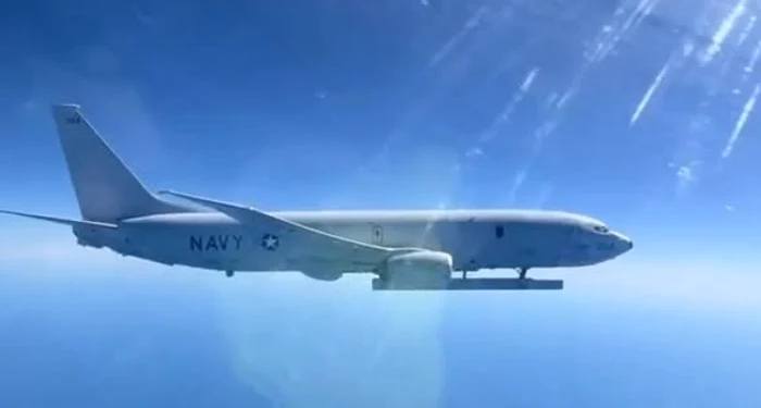 Avion de patrulare american P-8 Poseidon, interceptat de Rusia FOTO: Facebook / Defense Romania