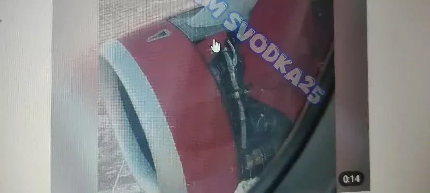 Zbor de coșmar. Un avion rusesc cu 90 de pasageri la bord a început să se dezintegreze în aer