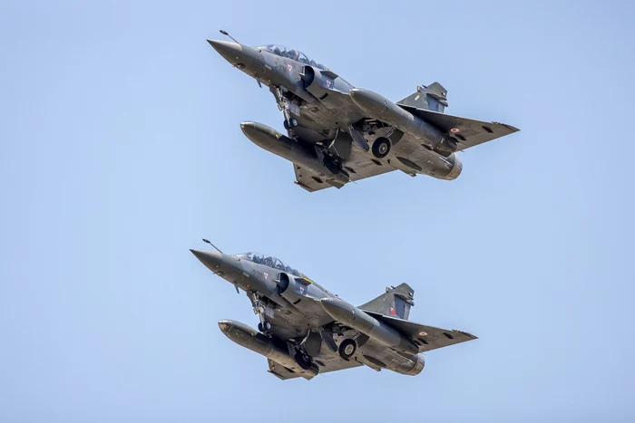 Avioane de vânătoare Mirage 2000 FOTO SHUTTERSTOCK