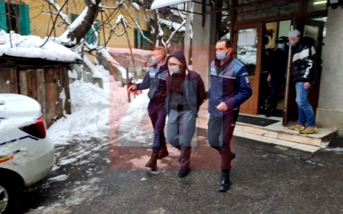 Criminalul de la Iași a fost interogat de către polițiști Sursă foto: ziaruldeiasi.ro 