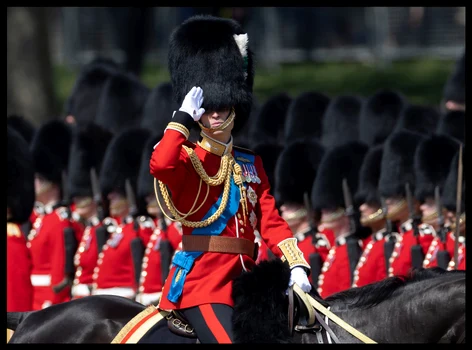 Prințul William e Prinț de Wales, moștenitorul tronului britanic