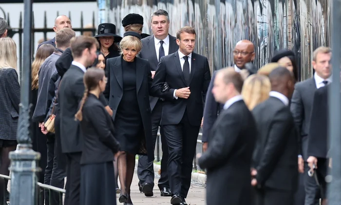 Macron la Westminster Abbey la inmormantarea Reginei Elisabeta (5) jpg