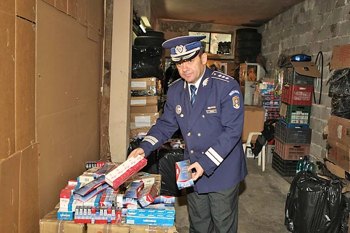 Poliţiştii au capturat marfa din judeţele de frontierăfoto: Click!