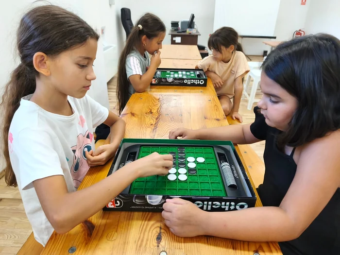 Biblioteca de vacanță 2025 cu activități diverse FOTO: FB/Bibl. Munic. „V. Carianopol” Caracal